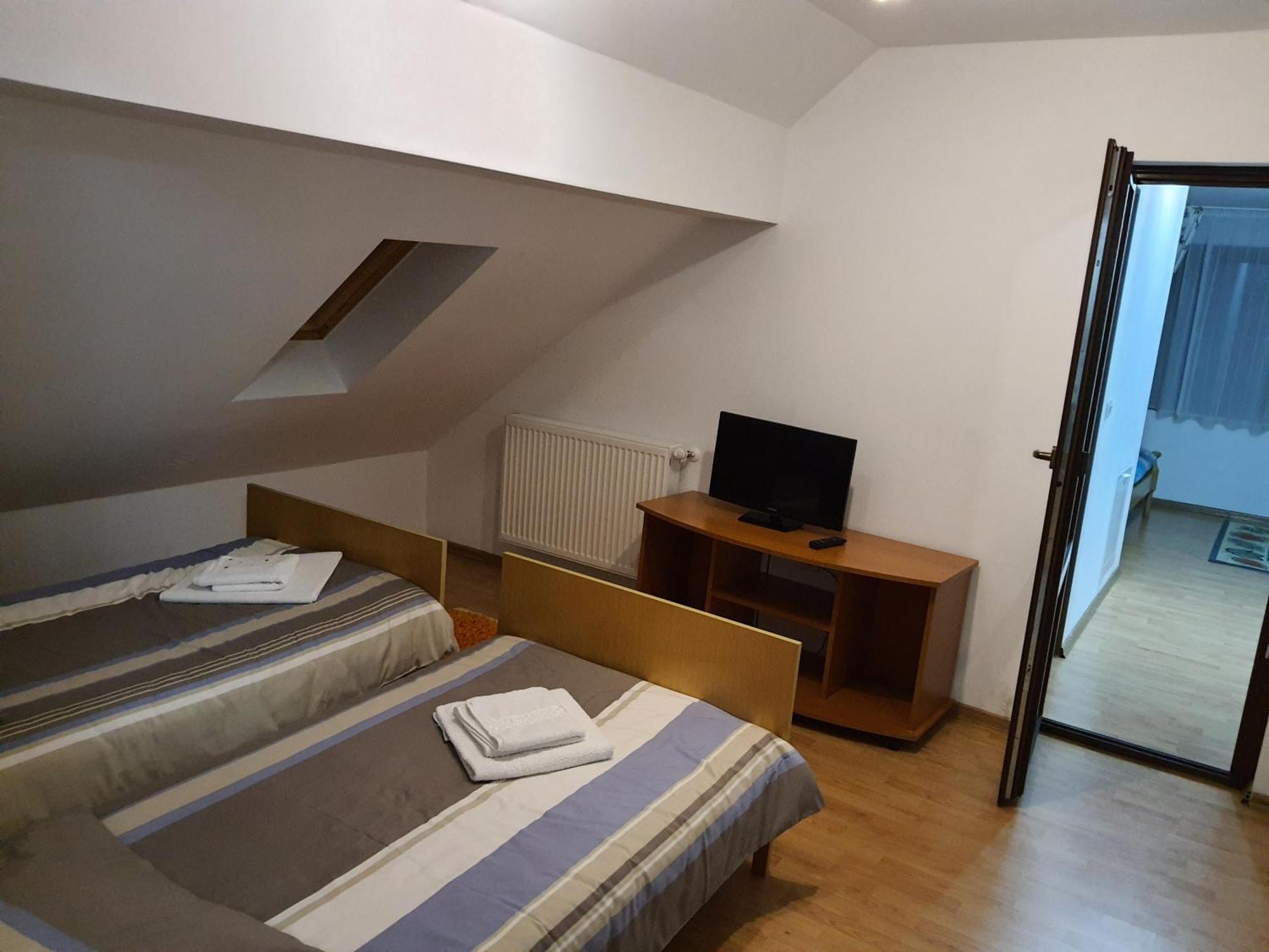 Hotel Casa Alma Borşa Habitación foto